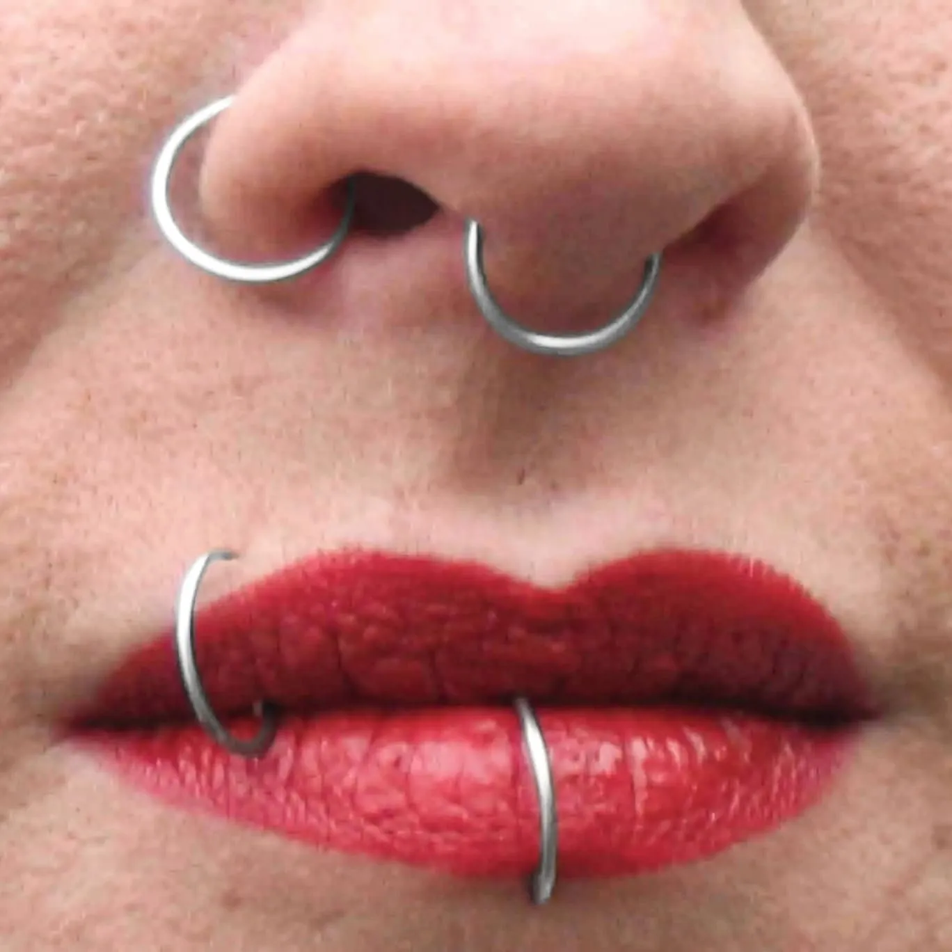 16G 8mm/10mm Nose Rings Hoops Surgical Steel Septum Rings Hoops Hinged Segment Nose Cartilage Clicker Hoop Earrings Piercing Rings for Piercing Rings for Women Men Gold Silver