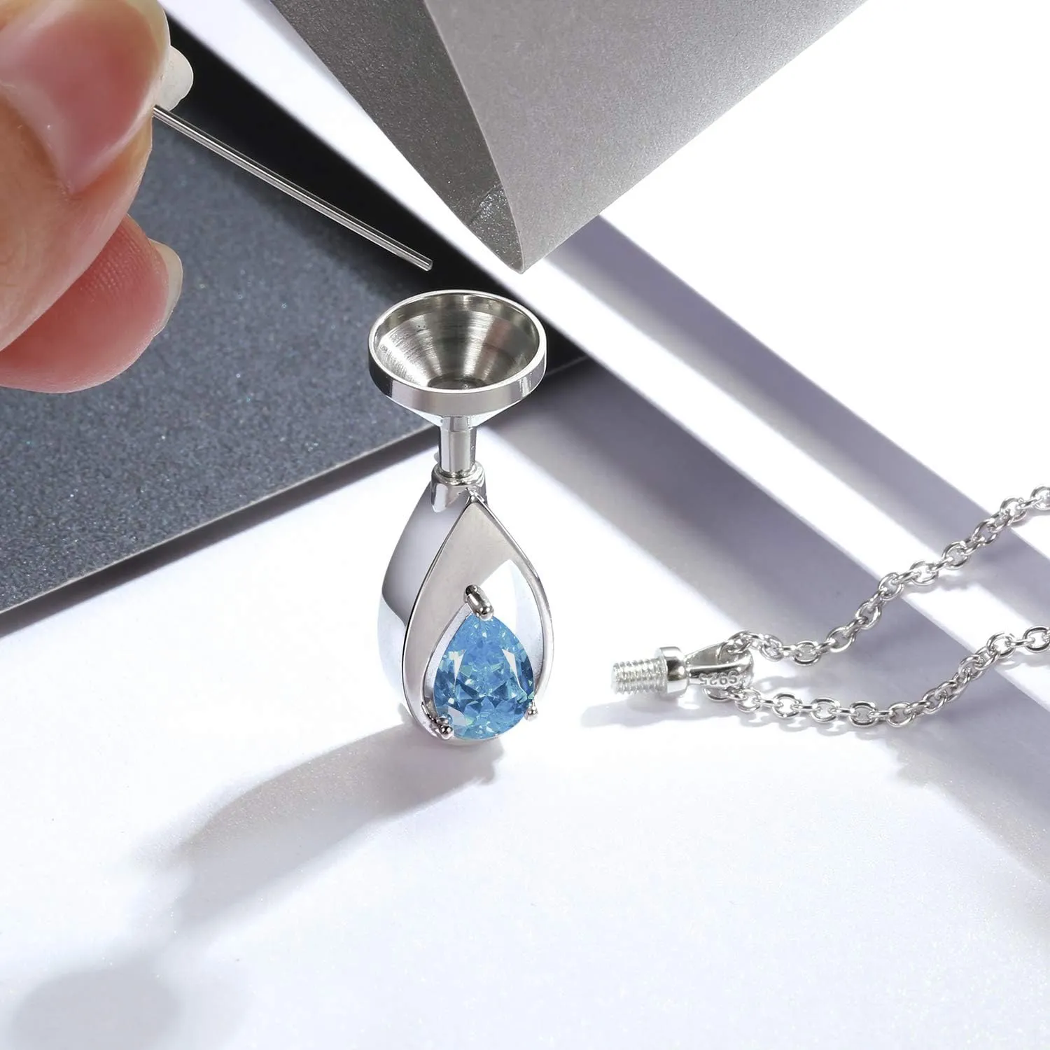 925 Sterling Silver Cremation Jewelry Memorial CZ Teardrop Ashes Keepsake Urns Pendant Necklace for urn Necklaces Ashes Jewelry Gifts