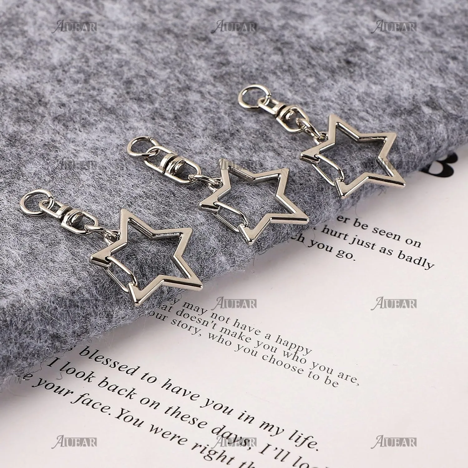 AUEAR, 60 Pack Silver Star Shaped Spring Snap Keychains Clip Metal Key Chains Pentagram Hanging