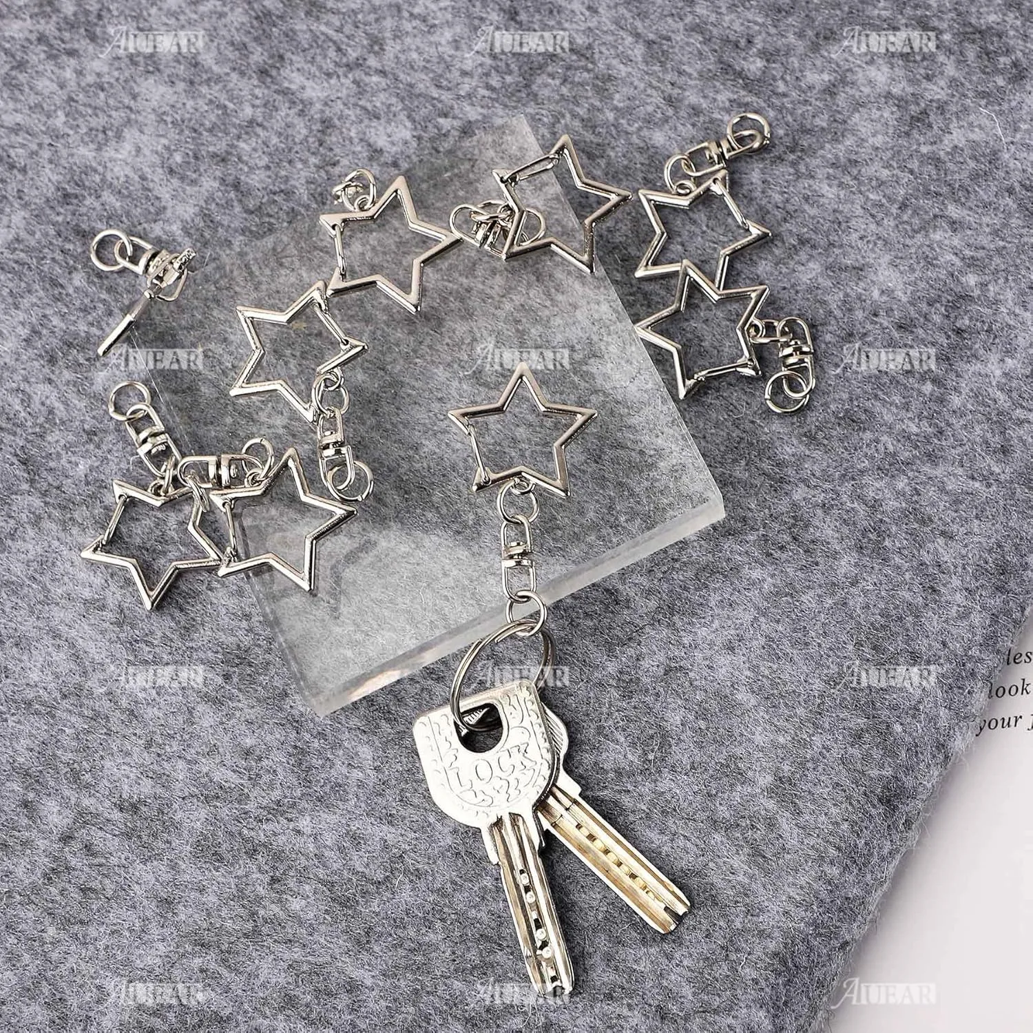 AUEAR, 60 Pack Silver Star Shaped Spring Snap Keychains Clip Metal Key Chains Pentagram Hanging
