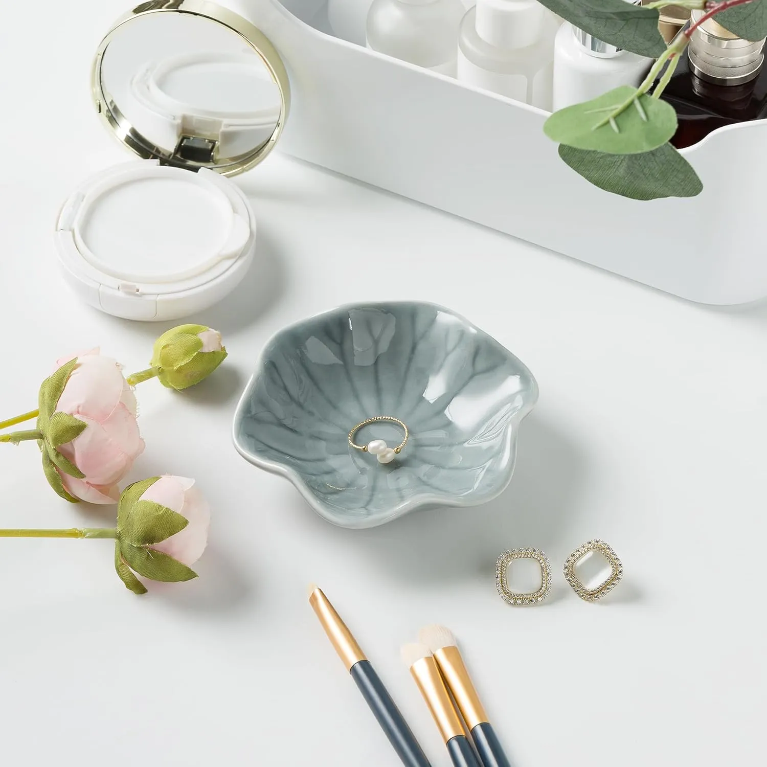 Ceramic Trinket Dish, Ring Tray, Decorative Jewelry Dish for Earrings Necklaces Watch Keys, for Women (Blue Leaf)