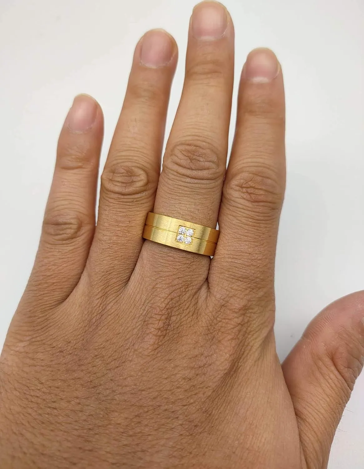 Couple Rings Yellow Gold Plated Princess 8 * 8 Cz Womens Wedding Ring Sets Titanium Steel Men Wedding BandsPlease Buy 2 Rings for 1 Pair