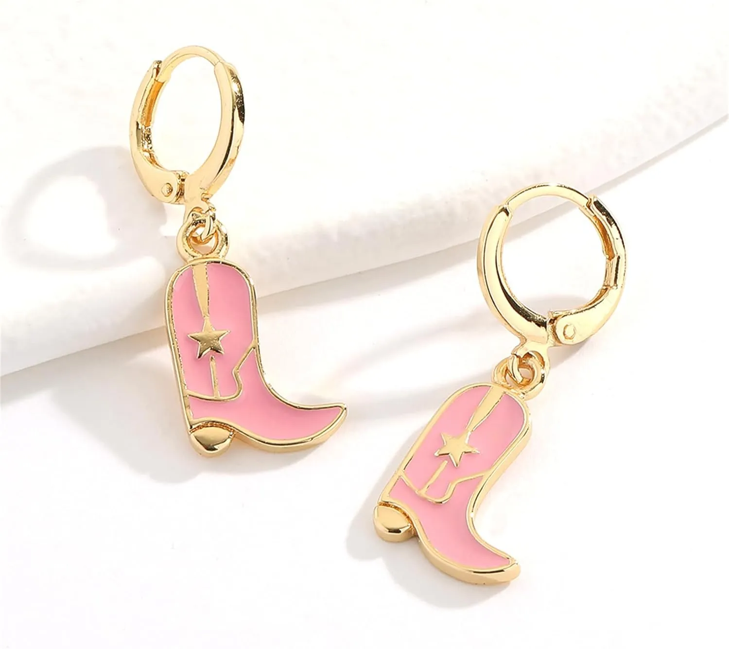 Dreuyet Cowgirl Boot Earrings and Necklace Set for Women Dainty Fashion Western Cowboy Boots Chain Necklace 14K Gold Plated Cowboy Hat Pendant Necklace Western Style Jewelry Gift