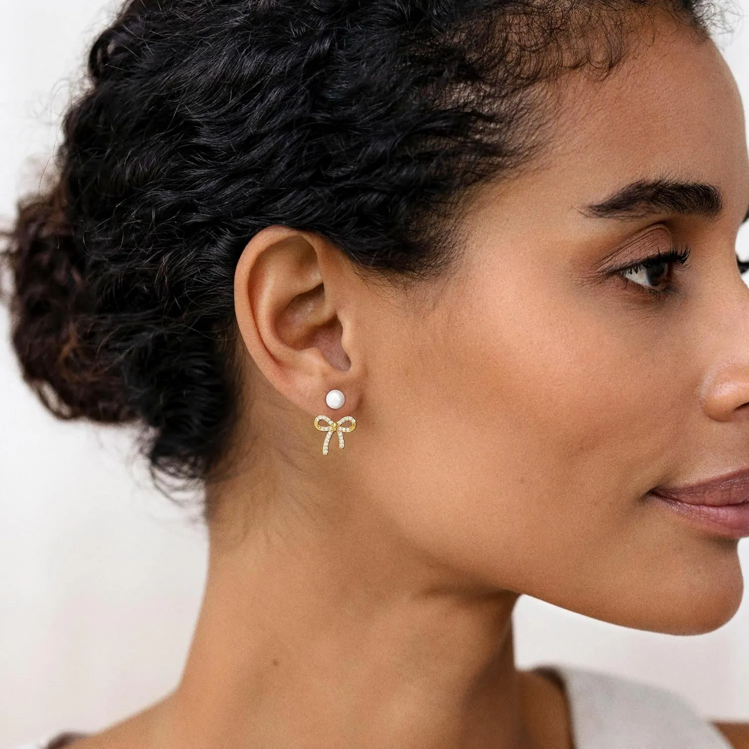 Gold Earrings for Women Trendy Bow Earrings 14K Gold/Silver Plated Hoops Simple Twist Huggie Dainty Cubic Zirconia Jewelry Cute Pearl Bow Stud Earrings Minimalist Jewelry for Her