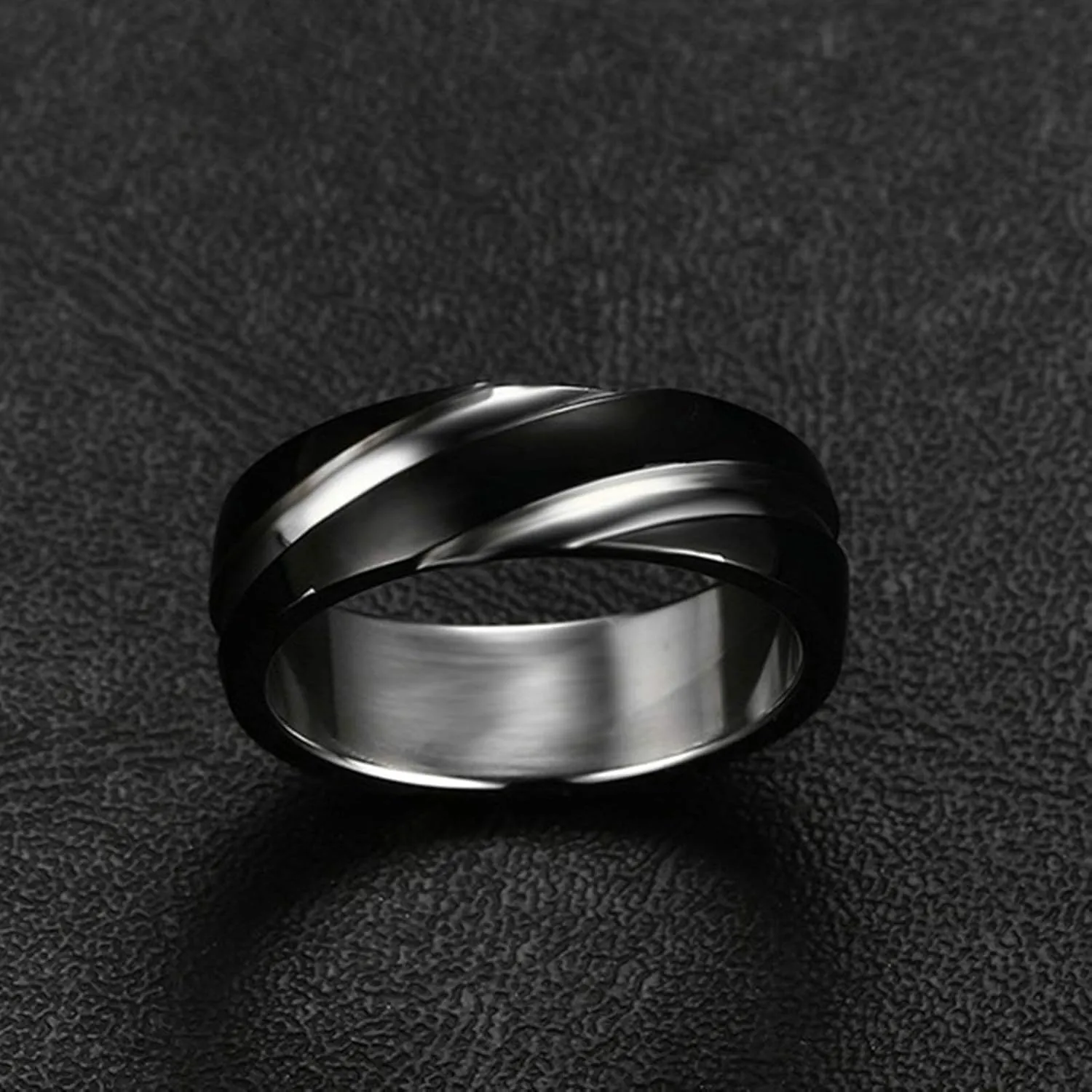 Gualiy Matching Couple Rings Stainless Steel, Marriage Rings for Couples Black Silver Ring 6MM Rings Size 5-13