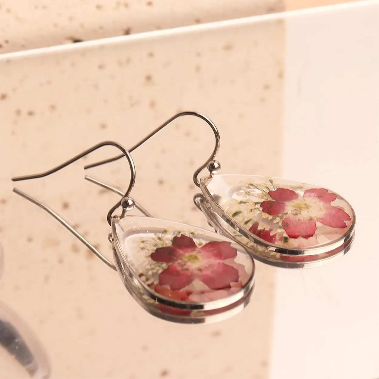 JeanBeau Handmade Pressed Flower Earrings for Women Teen Unique Resin Dried Flowers Sterling Silver Teardrop Dangle Drop Nature Floral Earings Fashion Summer Jewelry Gift