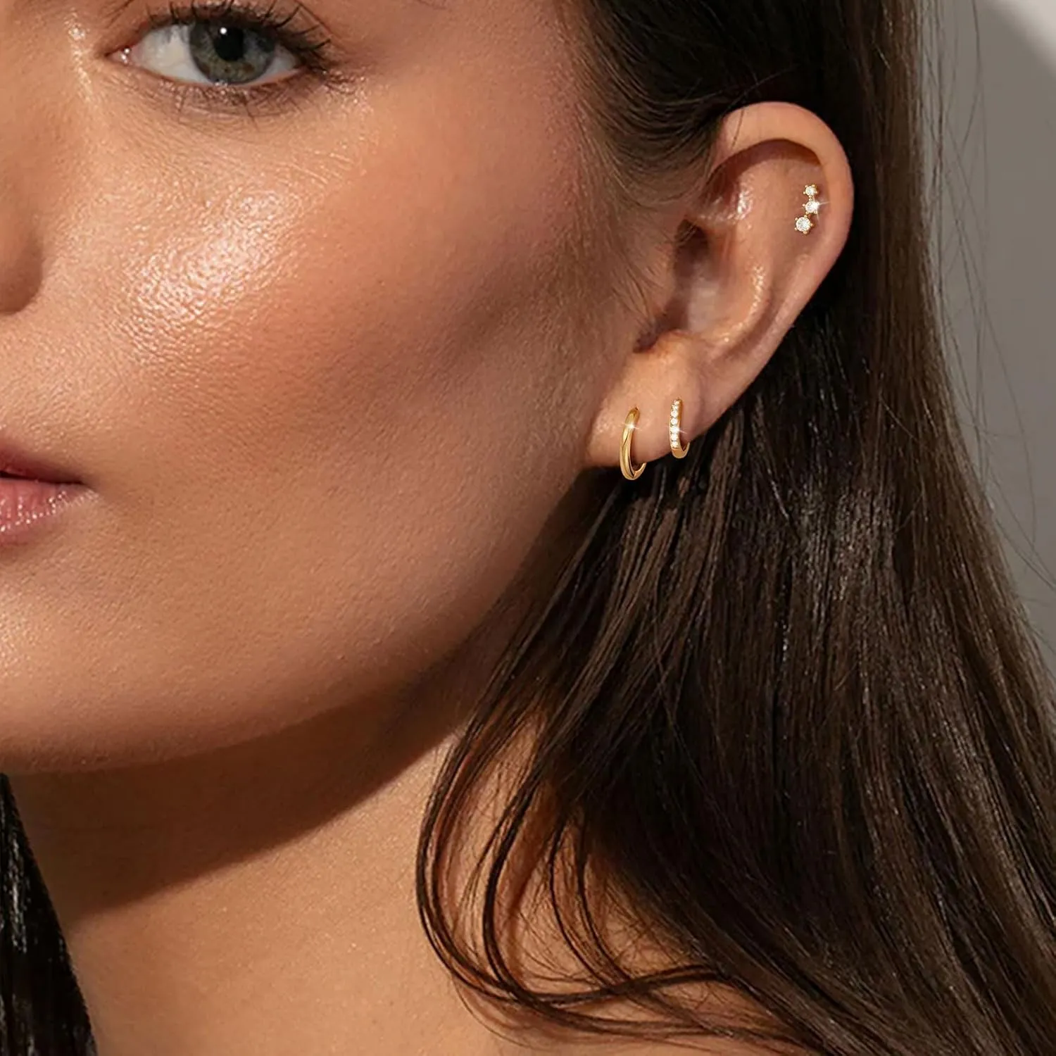 KAERUN 3 Pairs Gold Hoop Earrings for Women Trendy 14k Gold Plated Huggie Earrings 925 Sterling Silver Post Hypoallergenic Cartilage Hoop Earring Set for Multiple Piercing Gold Jewelry for Women Gifts