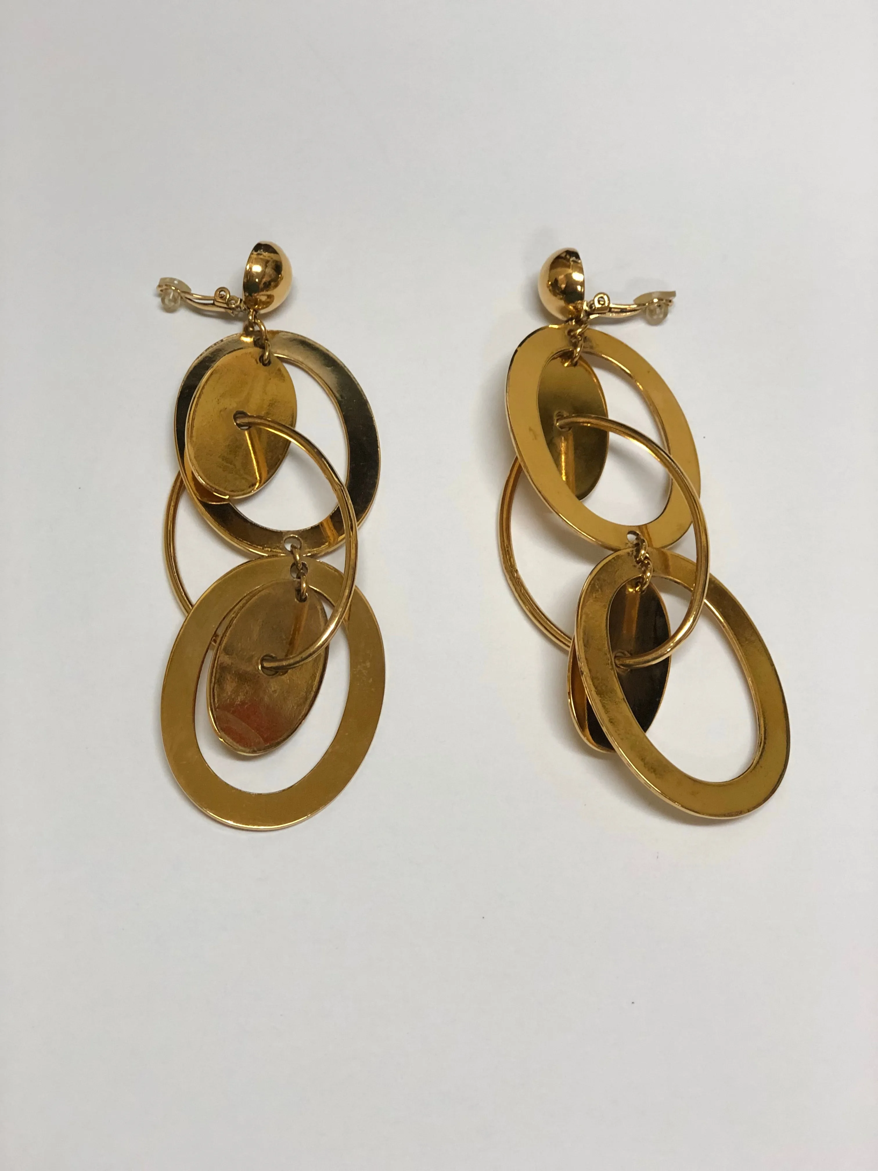 KARRYO LARGE DOUBLE LOOP CLIP ON EARRINGS