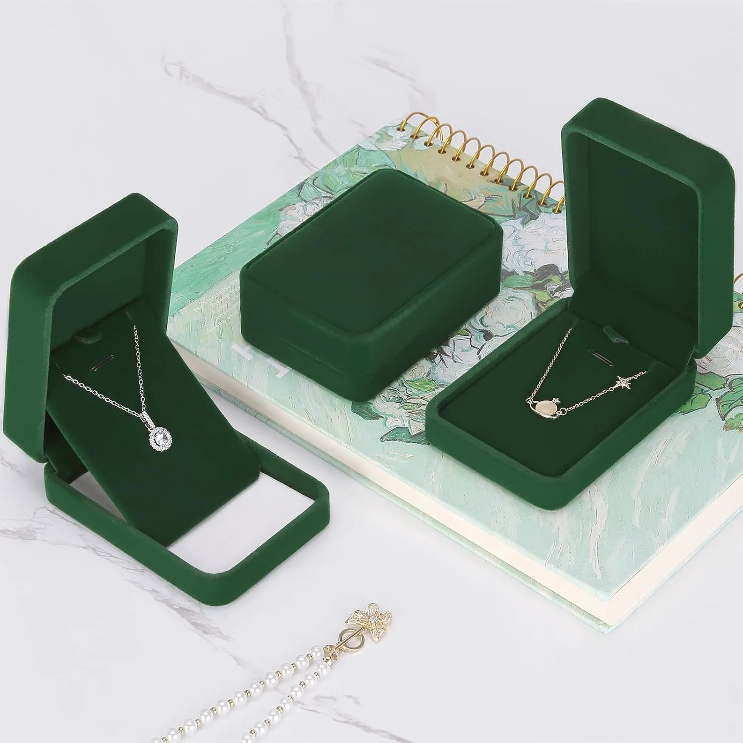 LETURE 3 Pieces Velvet Pendant Necklace Gift Boxes Set, Classic Jewelry Packaging Storage Case, Jewellry Display Box for Wedding, Engagement, Proposal, Birthday and Anniversary (Green-3pcs)