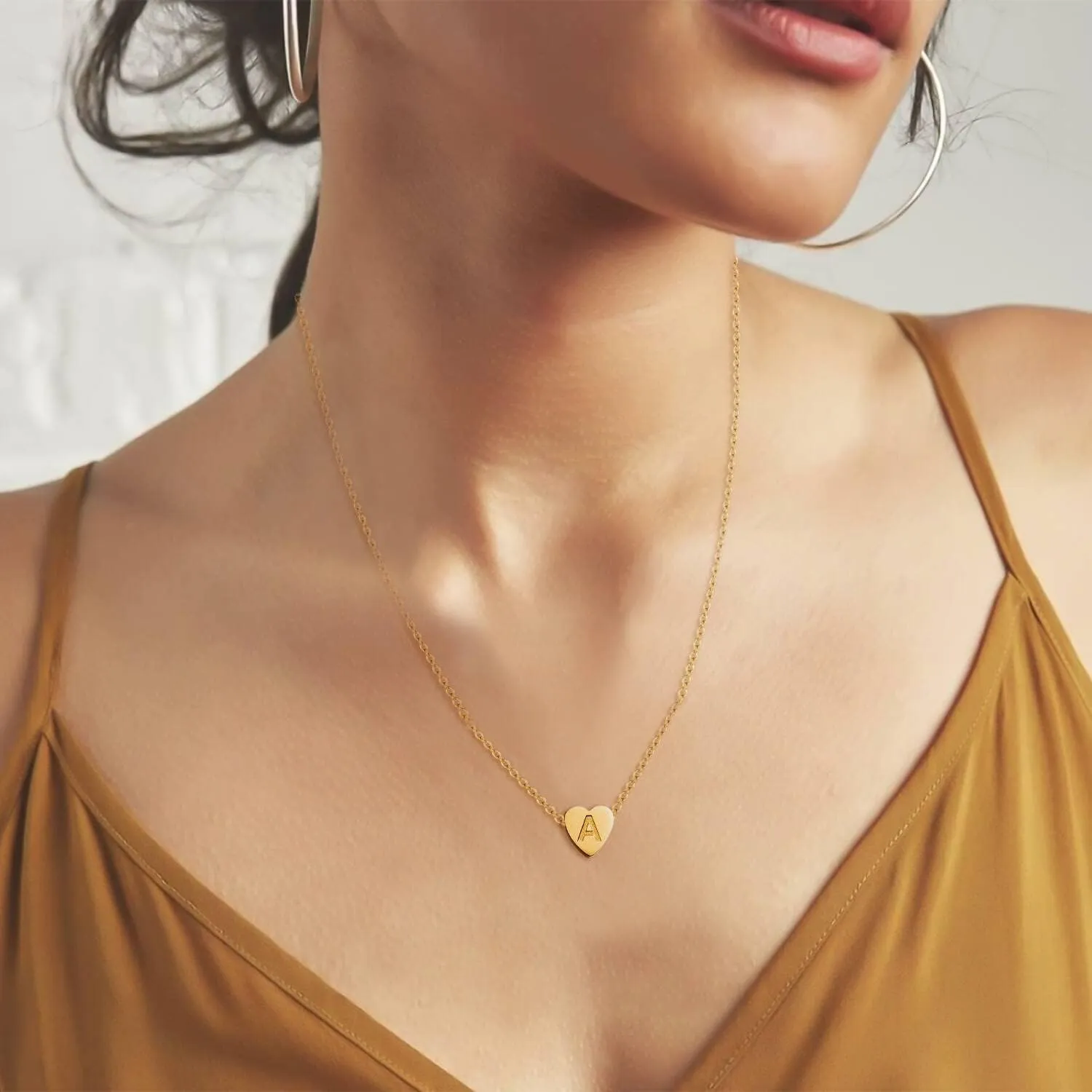 OSNIE Flower Girl A-Z Alphabet Pendant Necklace 14K Gold Plated Tiny Capital Letter Initial Heart Pendant Necklace Wedding Day Thank You for Being My Flower Girls Jewelry Gifts Proposal from Bride