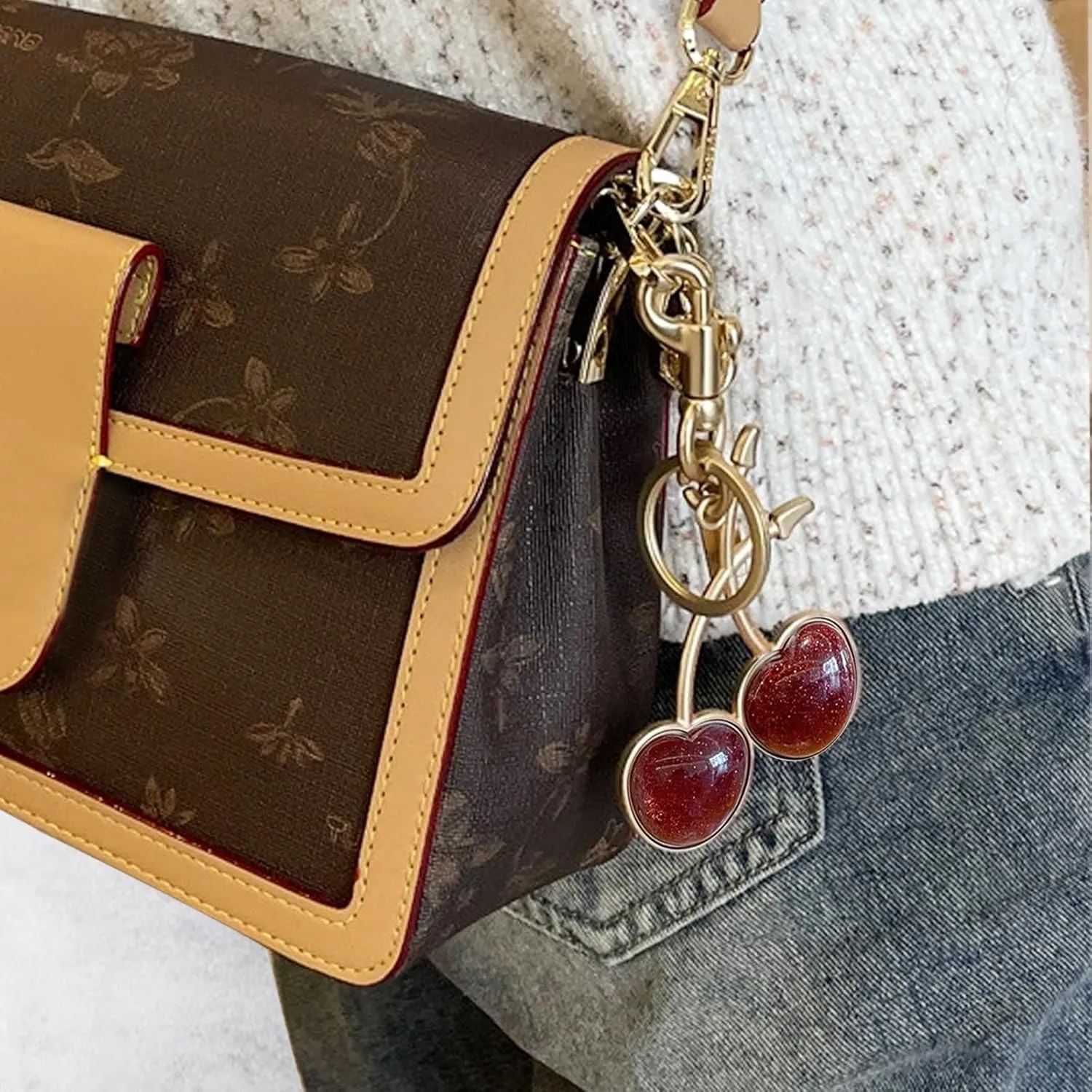 Pear Keychain,Bag Charms,Purse Charms for Handbags,Key Chains Accessories Decor for Women