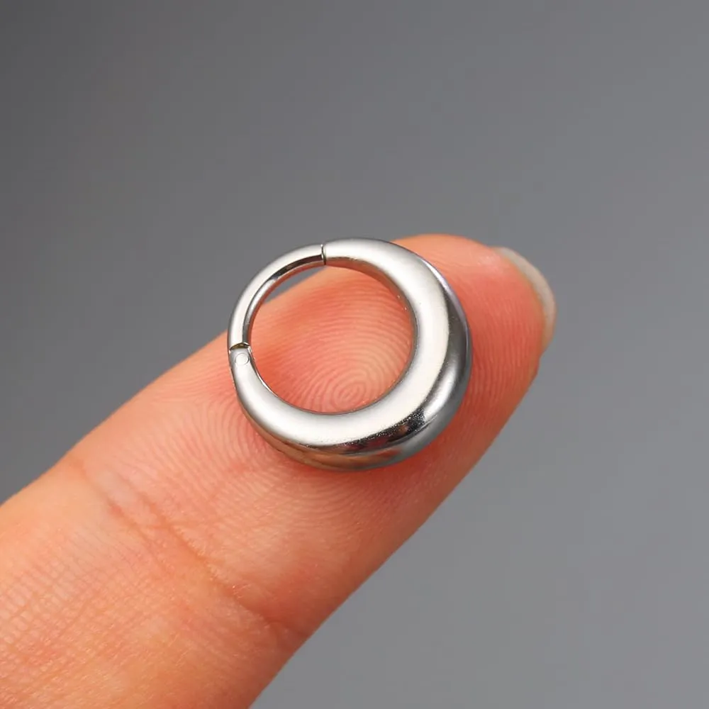 Septum Rings Hoop,16G 8mm 316L Stainless Steel Segment Nose Rings for Men, Cartilage Clicker Hoop Earrings for Rook, Daith, Tragus, Hypoallergenic for man and women