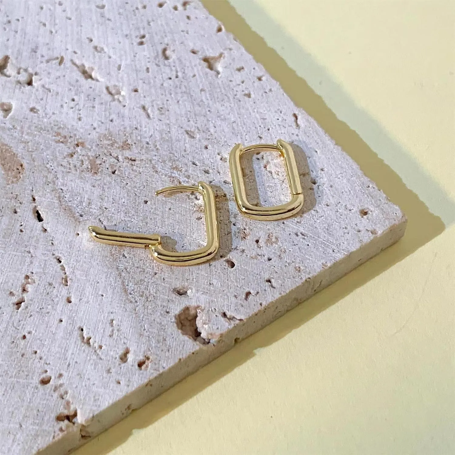 Sterling Silver Geometric Hoop Earrings for Women Hypoallergenic Rectangle Oval Hoop Earrings Square Huggie Hoops Earrings Fashion Jewelry
