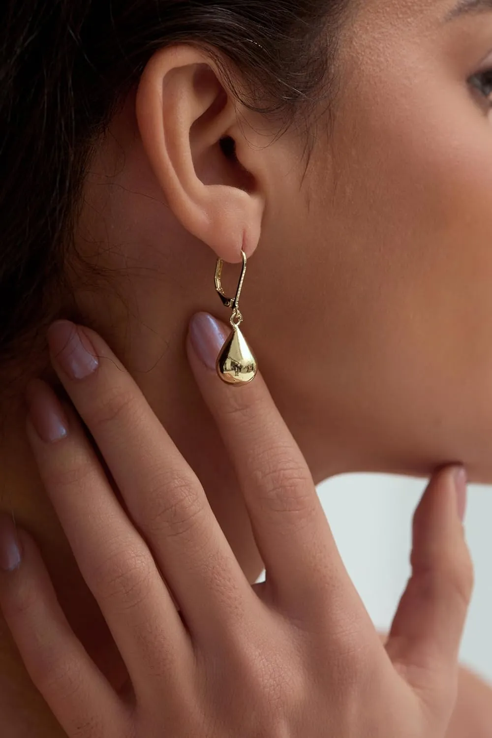 Teardrop Dangle Leverback Earrings for Women 14k Gold Plated 925 Sterling Silver Post Waterdrop Dangle Drop Hoop Earrings Hyoallergenic Tear Drop Dangle Earrings Jewelry Gifts