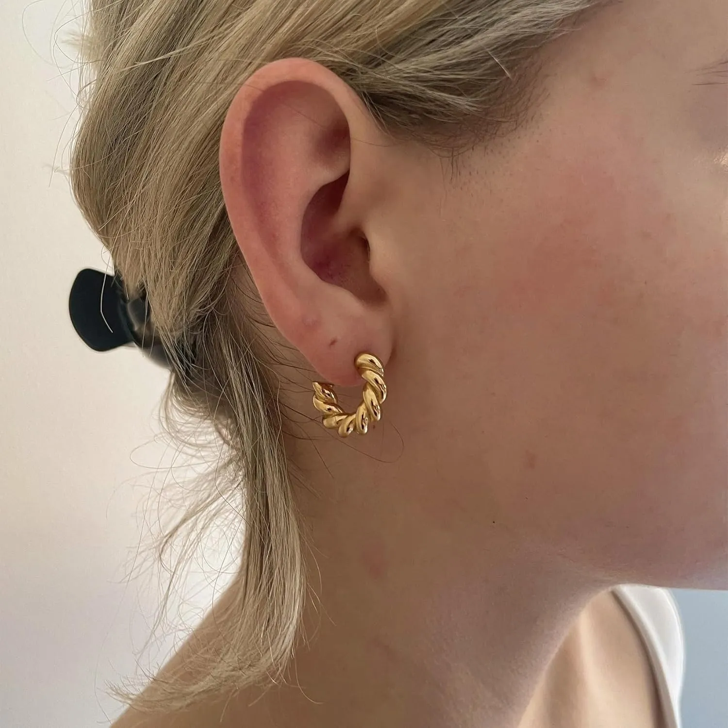 Twisted Gold Hoop Earrings for Women, Thick Chunky Hoops Hypoallergenic Vintage Twist Earings Big