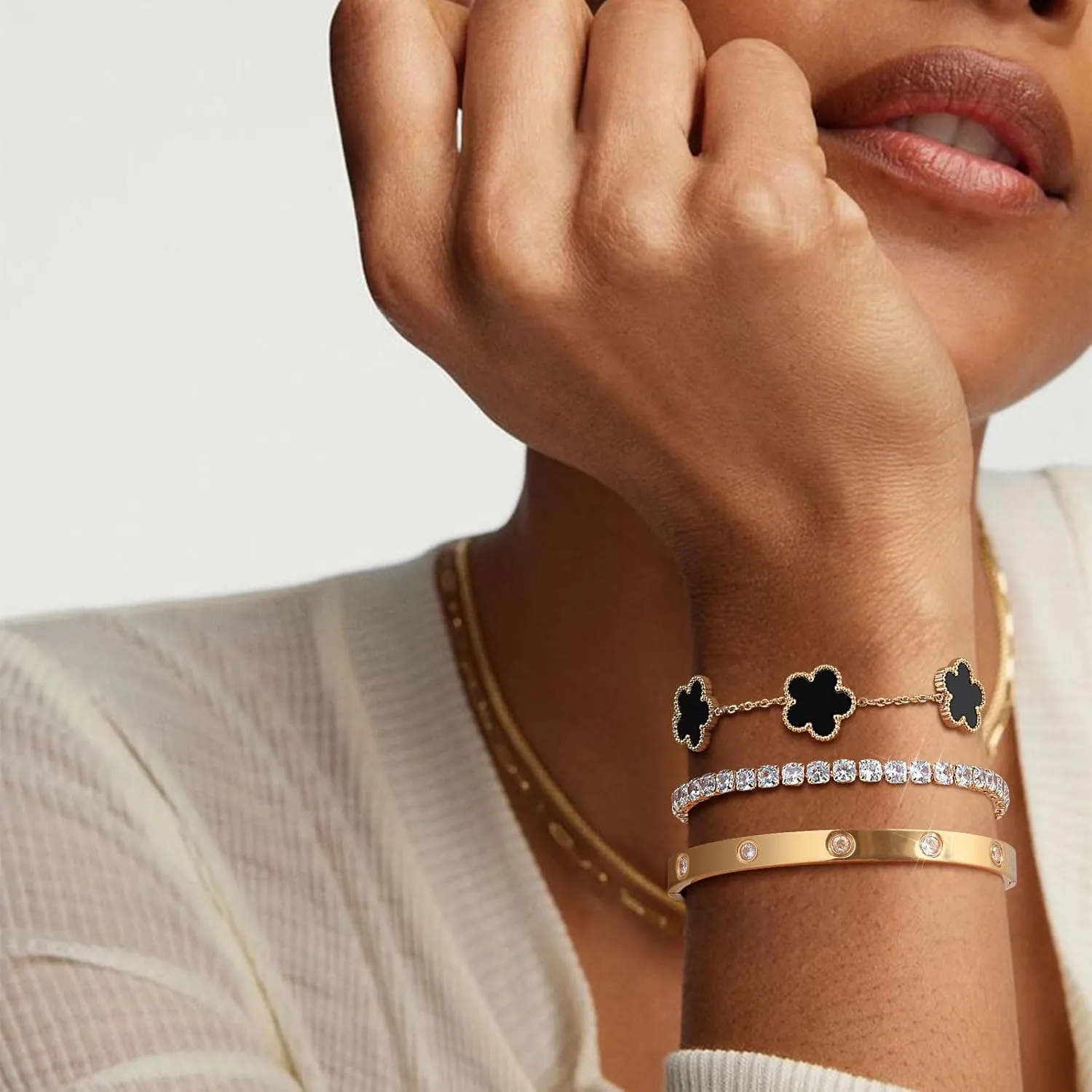 Womens Stackable Floral Gold Bracelets - 3Pcs 18K Gold Plated Bracelet,Stainless Steel Bangle Bracelets Non Tarnish, Gold Bracelet Set Trendy Jewelry,Christmas Valentines Birthday Gifts for Girlfriend