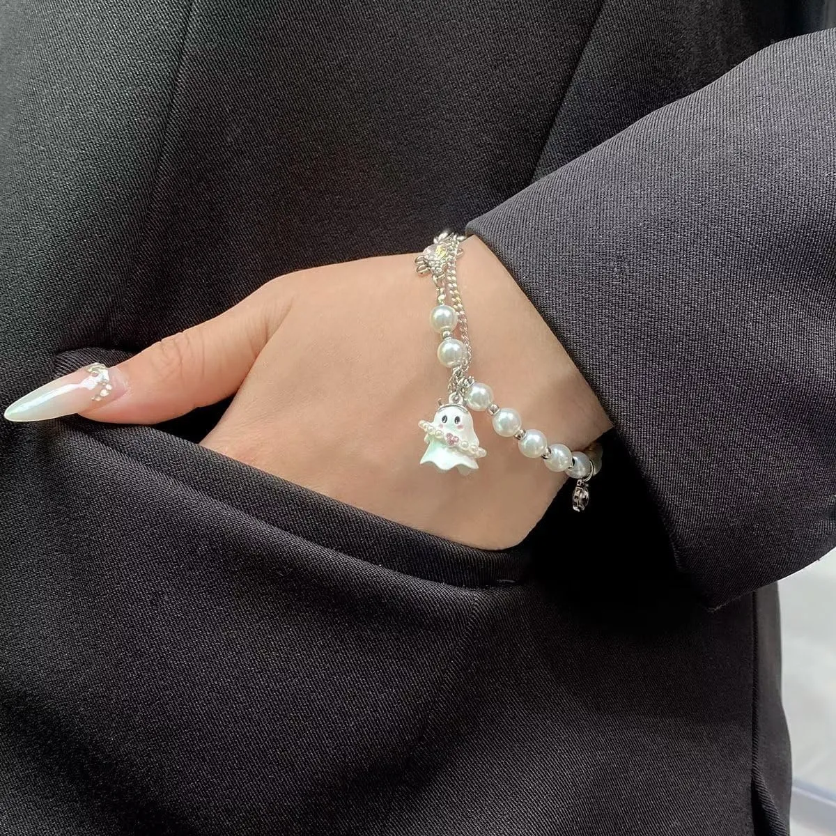 Y2k Halloween Bracelets Cute Funny Ghost Spooky Link Bracelets for Women Charm Pendant Cat Pearl Beaded Strand Gothic Cool Friendship Party Jewelry Gift
